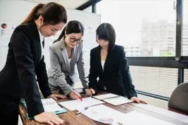 Background Featured Article 2